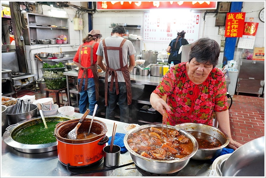 山河魯肉飯