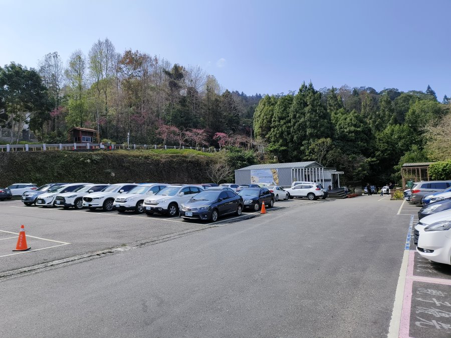 鳳凰谷鳥園停車場