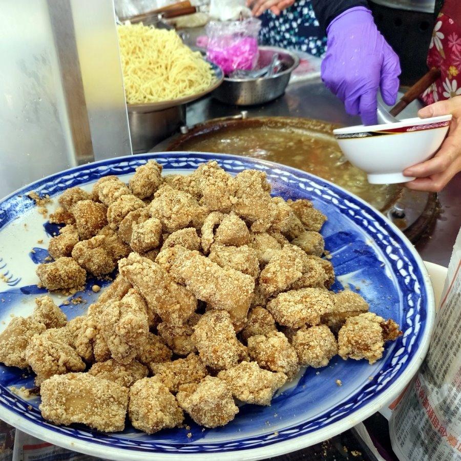 屏東夜市土魠魚羹