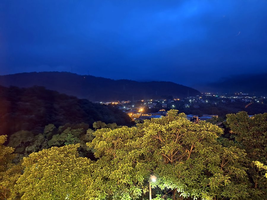 山頂會館景觀餐廳