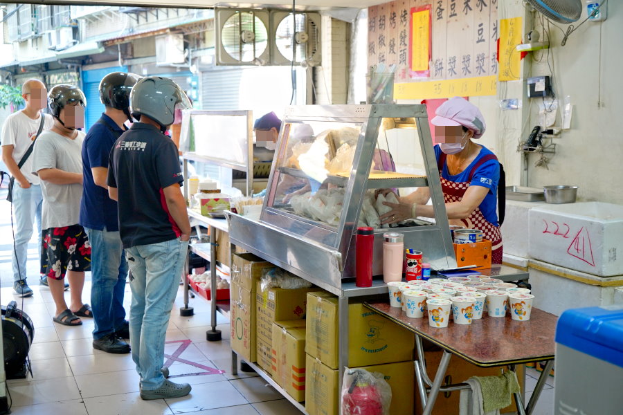 永福西街早餐店