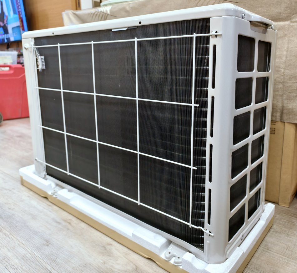 Midea美的CB抗菌無風感變頻冷暖空調